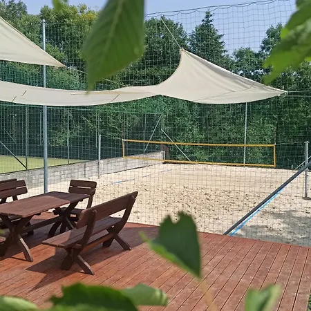 Happy - Besztercebánya