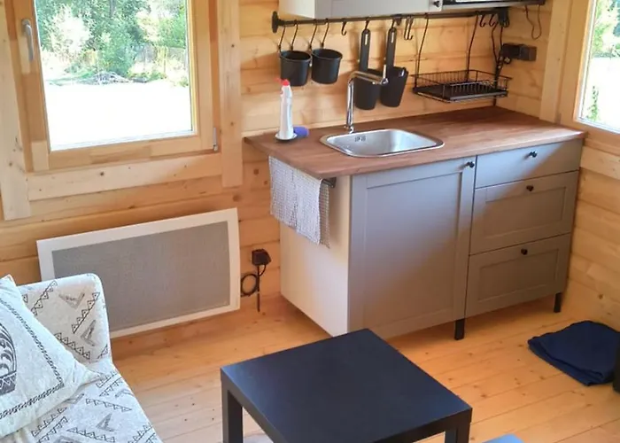 Happy - * Банска-Бистрица